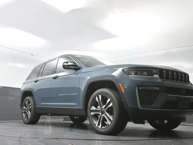 Nuevos JEEP GRAND CHEROKEE à Estados chez autogozo