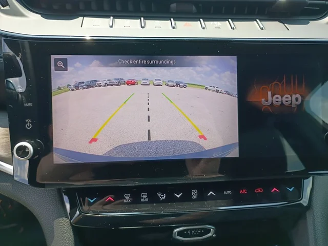 Nuevos JEEP GRAND CHEROKEE à Estados chez autogozo
