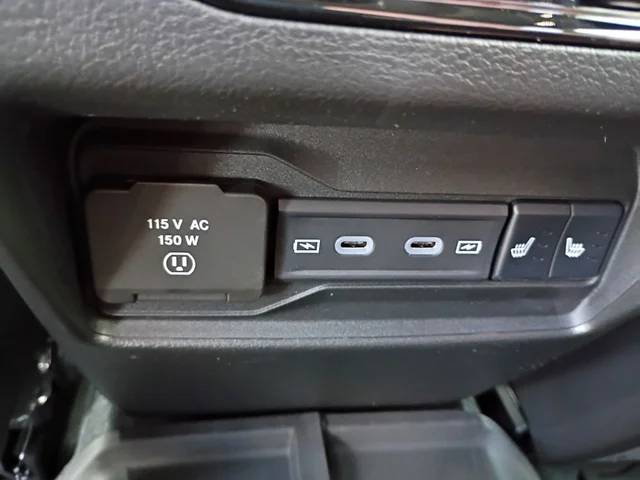 Nuevos JEEP GRAND CHEROKEE à Estados chez autogozo