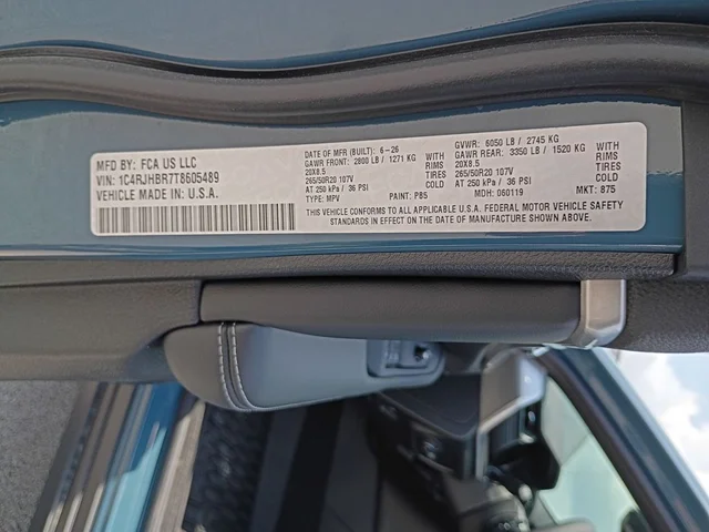 Nuevos JEEP GRAND CHEROKEE à Estados chez autogozo
