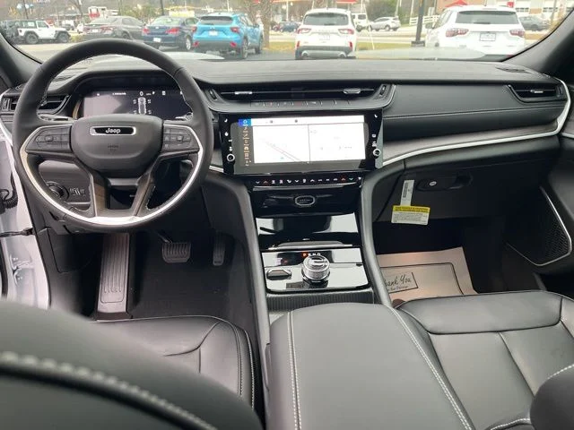 Nuevos JEEP GRAND CHEROKEE à Estados chez autogozo