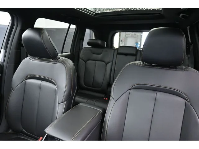 Nuevos JEEP GRAND CHEROKEE à Estados chez autogozo