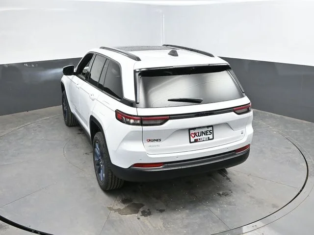 Nuevos JEEP GRAND CHEROKEE à Estados chez autogozo