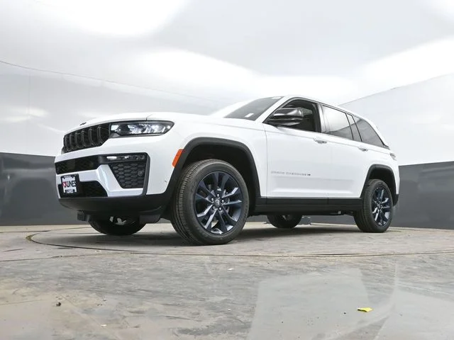 Nuevos JEEP GRAND CHEROKEE à Estados chez autogozo