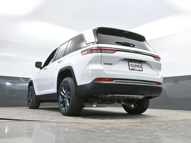 Nuevos JEEP GRAND CHEROKEE à Estados chez autogozo