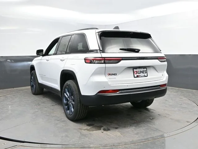Nuevos JEEP GRAND CHEROKEE à Estados chez autogozo