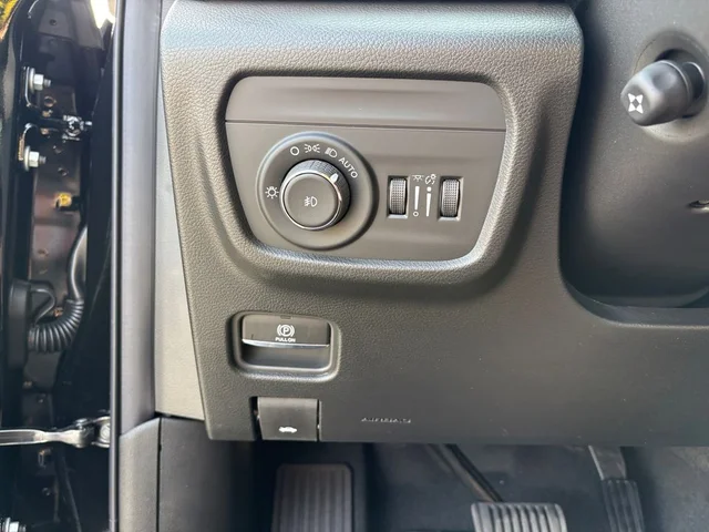 Nuevos JEEP GRAND CHEROKEE à Estados chez autogozo