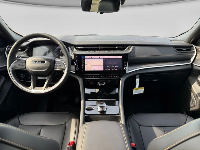 Nuevos JEEP GRAND CHEROKEE à Estados chez autogozo