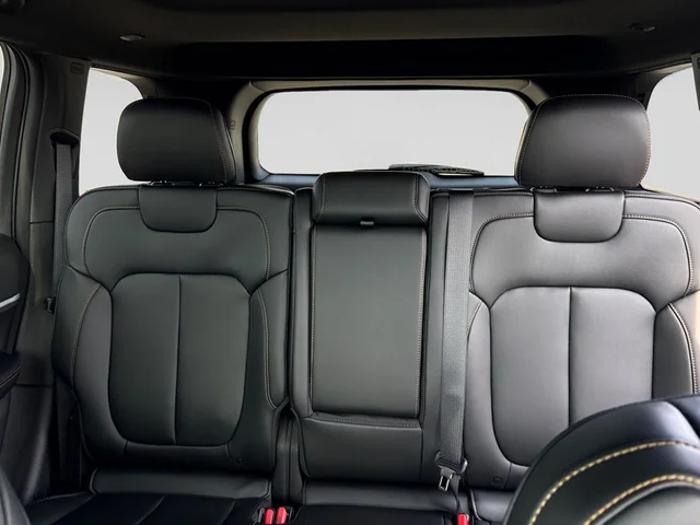 Nuevos JEEP GRAND CHEROKEE à Estados chez autogozo