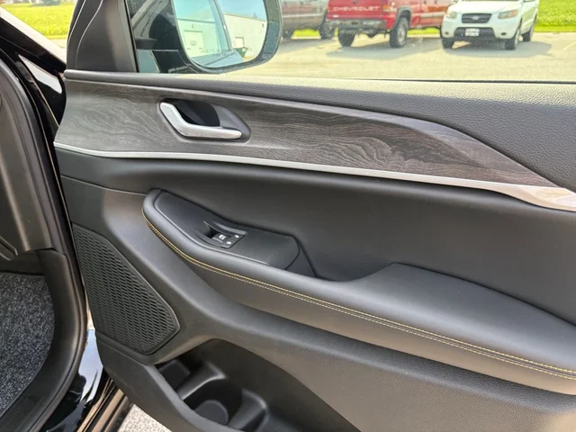 Nuevos JEEP GRAND CHEROKEE à Estados chez autogozo