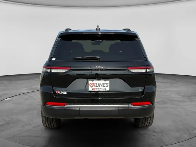 Nuevos JEEP GRAND CHEROKEE à Estados chez autogozo