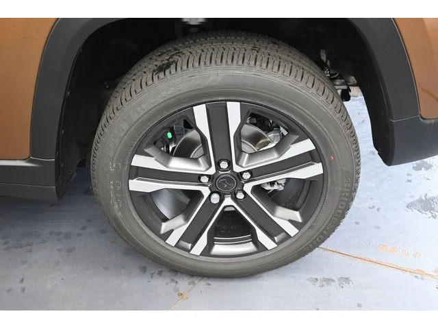 Nuevos JEEP GRAND CHEROKEE à Estados chez autogozo