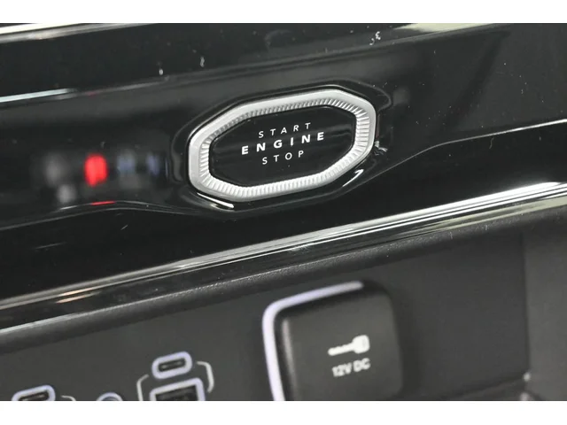Nuevos JEEP GRAND CHEROKEE à Estados chez autogozo