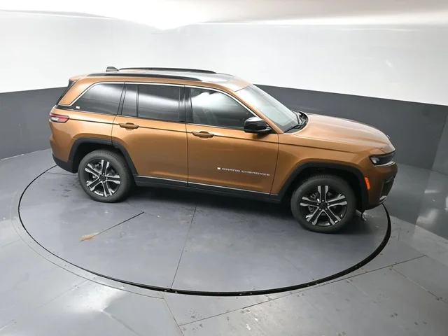 Nuevos JEEP GRAND CHEROKEE à Estados chez autogozo