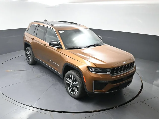 Nuevos JEEP GRAND CHEROKEE à Estados chez autogozo