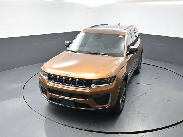 Nuevos JEEP GRAND CHEROKEE à Estados chez autogozo
