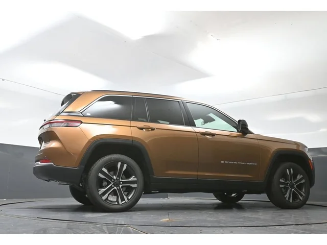 Nuevos JEEP GRAND CHEROKEE à Estados chez autogozo