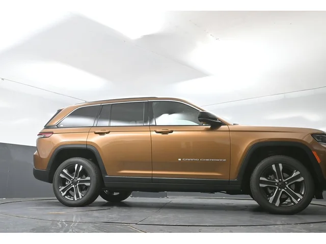 Nuevos JEEP GRAND CHEROKEE à Estados chez autogozo