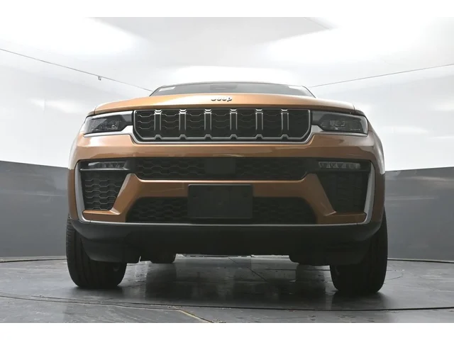 Nuevos JEEP GRAND CHEROKEE à Estados chez autogozo