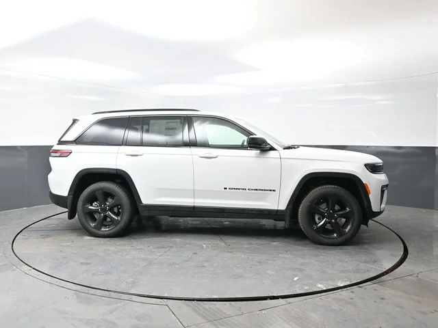 Nuevos JEEP GRAND CHEROKEE à Estados chez autogozo