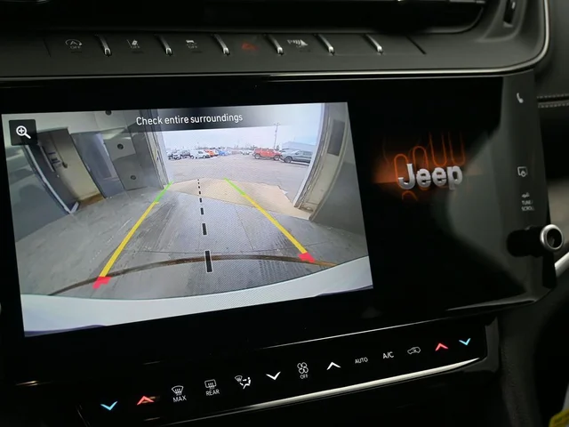 Nuevos JEEP GRAND CHEROKEE à Estados chez autogozo