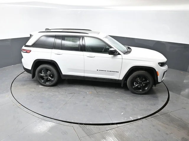 Nuevos JEEP GRAND CHEROKEE à Estados chez autogozo