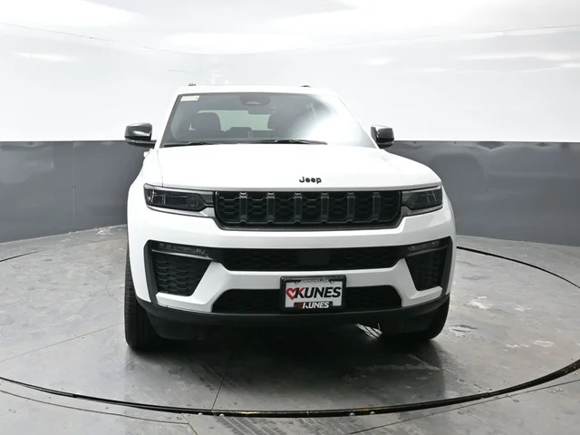 Nuevos JEEP GRAND CHEROKEE à Estados chez autogozo