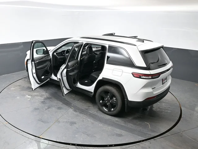 Nuevos JEEP GRAND CHEROKEE à Estados chez autogozo