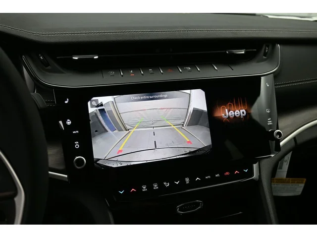 Nuevos JEEP GRAND CHEROKEE à Estados chez autogozo