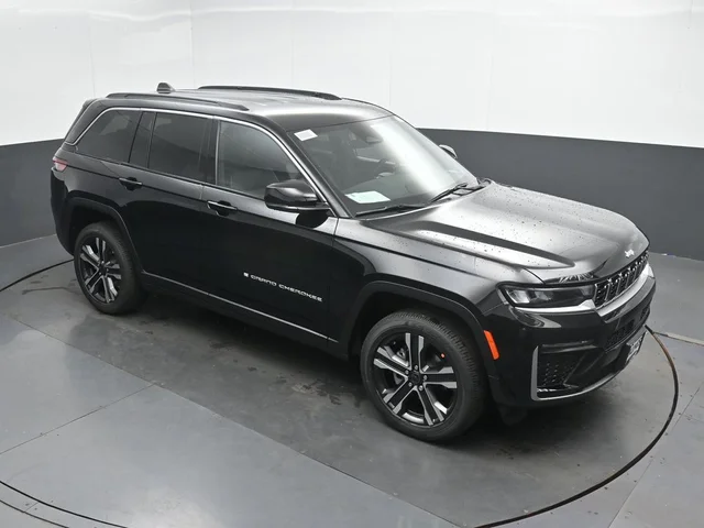 Nuevos JEEP GRAND CHEROKEE à Estados chez autogozo
