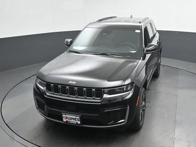 Nuevos JEEP GRAND CHEROKEE à Estados chez autogozo