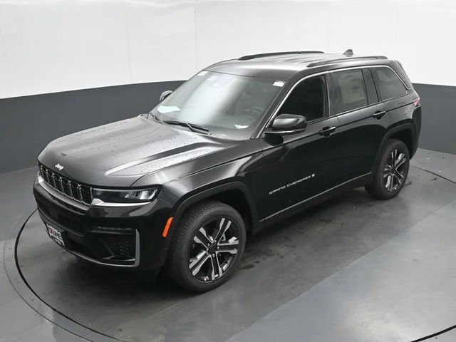 Nuevos JEEP GRAND CHEROKEE à Estados chez autogozo