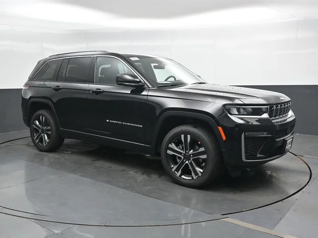 Nuevos JEEP GRAND CHEROKEE à Estados chez autogozo