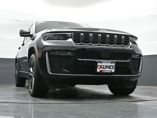 Nuevos JEEP GRAND CHEROKEE à Estados chez autogozo