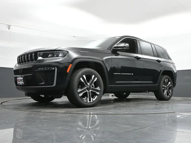 Nuevos JEEP GRAND CHEROKEE à Estados chez autogozo