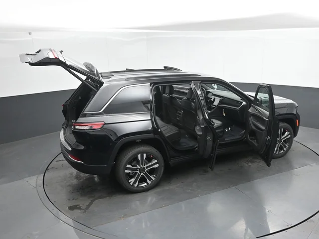Nuevos JEEP GRAND CHEROKEE à Estados chez autogozo