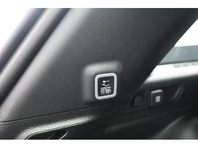 Nuevos JEEP GRAND CHEROKEE à Estados chez autogozo