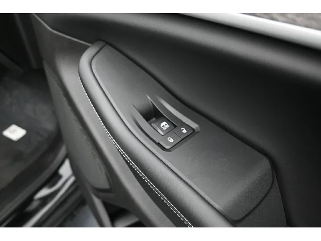 Nuevos JEEP GRAND CHEROKEE à Estados chez autogozo