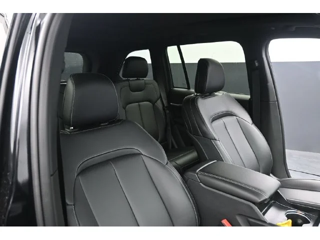 Nuevos JEEP GRAND CHEROKEE à Estados chez autogozo
