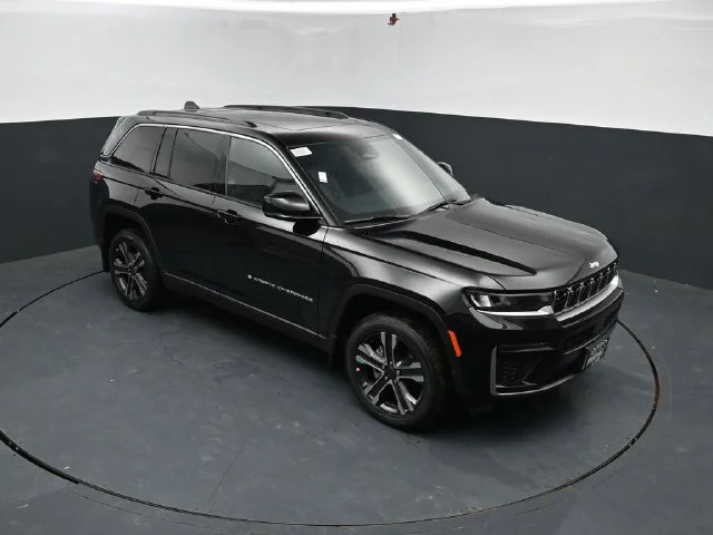 Nuevos JEEP GRAND CHEROKEE à Estados chez autogozo