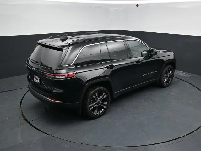 Nuevos JEEP GRAND CHEROKEE à Estados chez autogozo