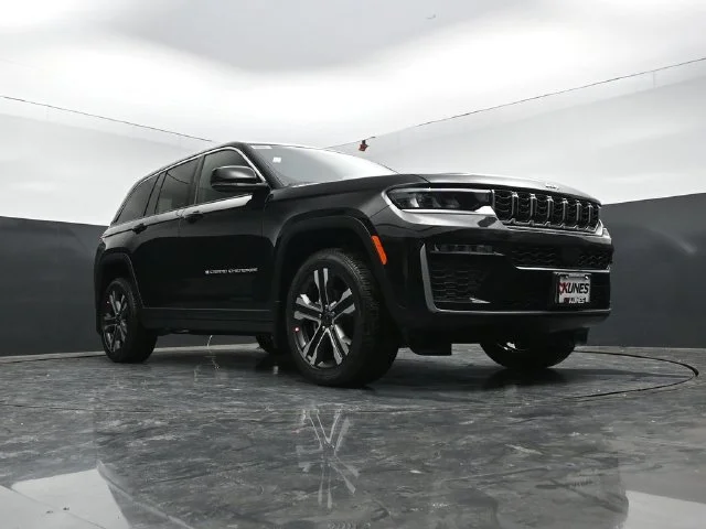 Nuevos JEEP GRAND CHEROKEE à Estados chez autogozo