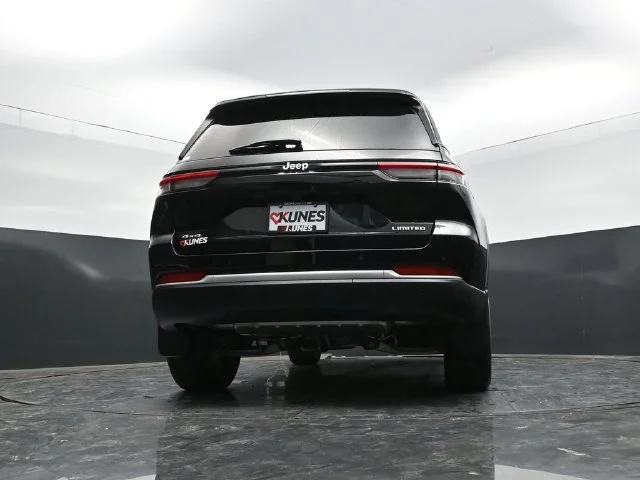 Nuevos JEEP GRAND CHEROKEE à Estados chez autogozo