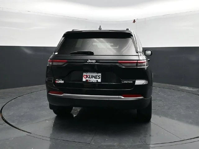 Nuevos JEEP GRAND CHEROKEE à Estados chez autogozo