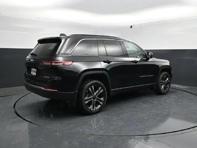 Nuevos JEEP GRAND CHEROKEE à Estados chez autogozo