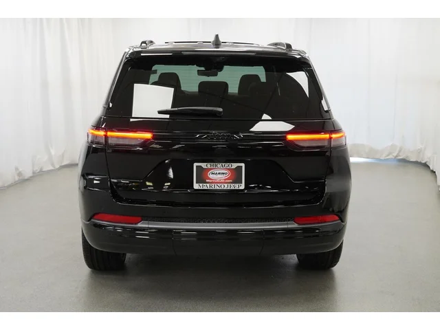 Nuevos JEEP GRAND CHEROKEE à Estados chez autogozo