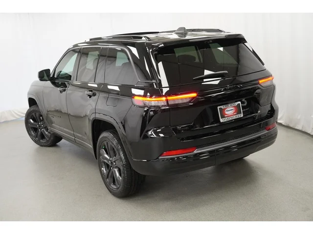 Nuevos JEEP GRAND CHEROKEE à Estados chez autogozo