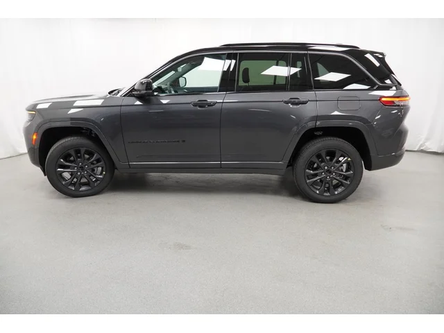 Nuevos JEEP GRAND CHEROKEE à Estados chez autogozo