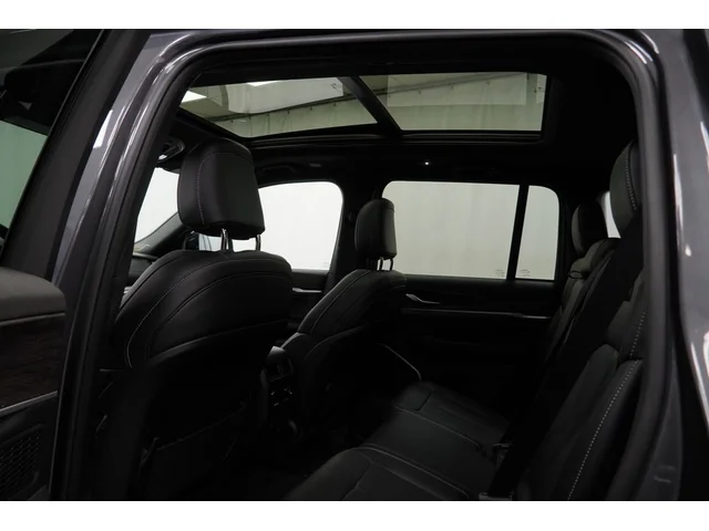 Nuevos JEEP GRAND CHEROKEE à Estados chez autogozo