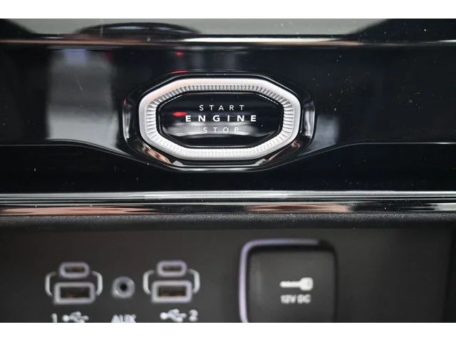 Nuevos JEEP GRAND CHEROKEE à Estados chez autogozo